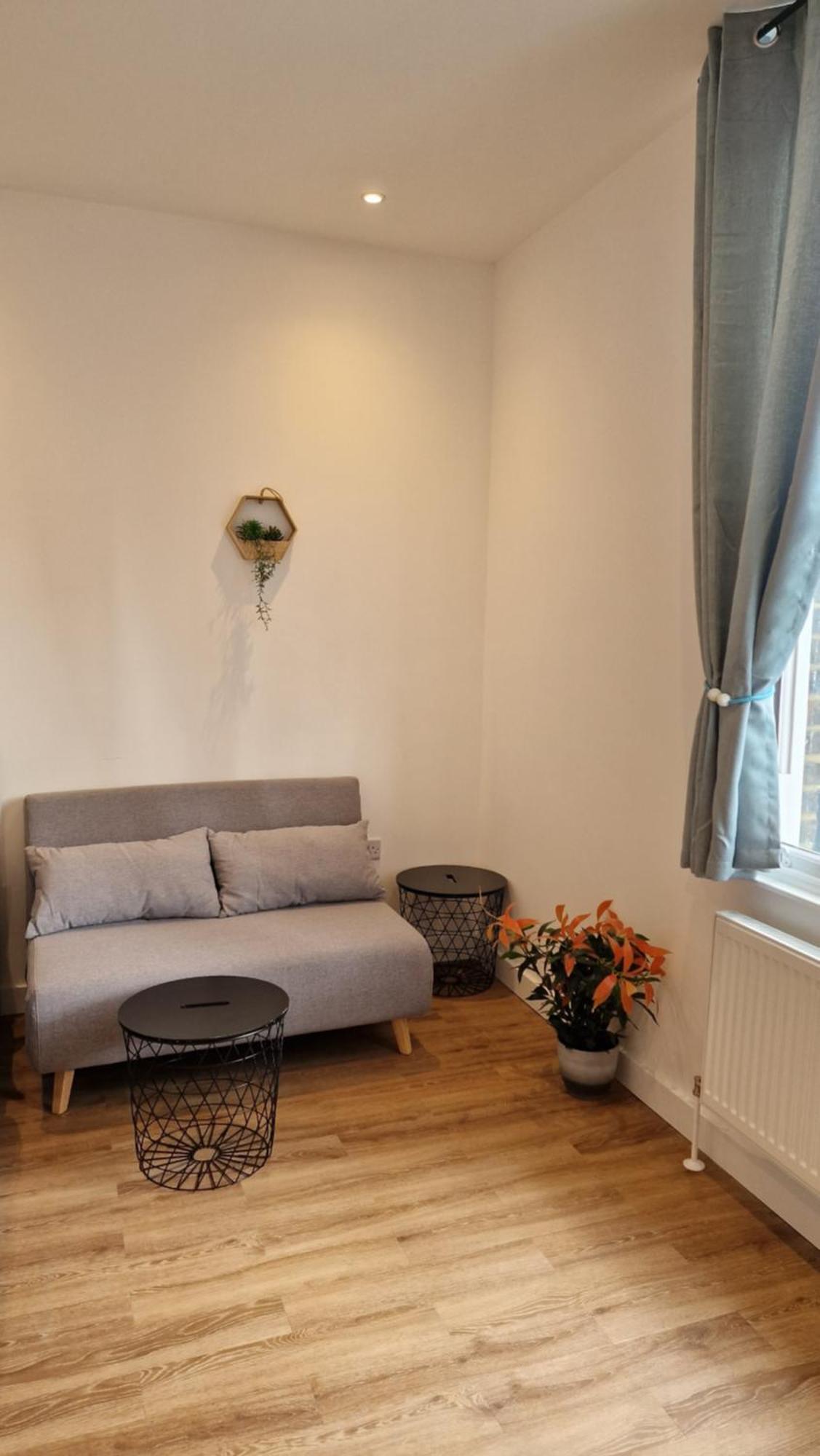 North Kensington Guest house *